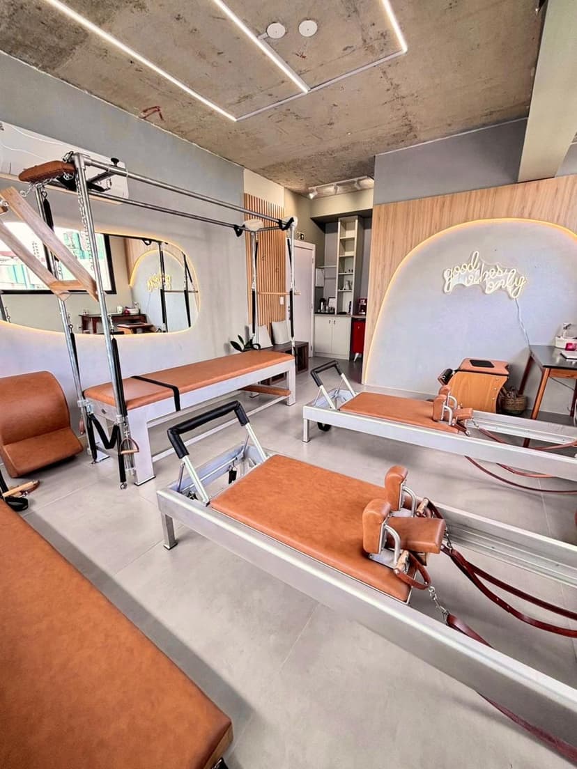 Studio Hera. Aula de Pilates no Menino Deus, em Porto Alegre.